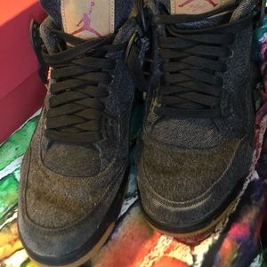 Air Jordan 4 Retro Levi’s NRG